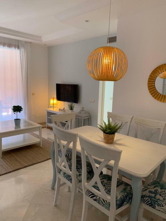 Beachside Apartment In Marbella Esterno foto