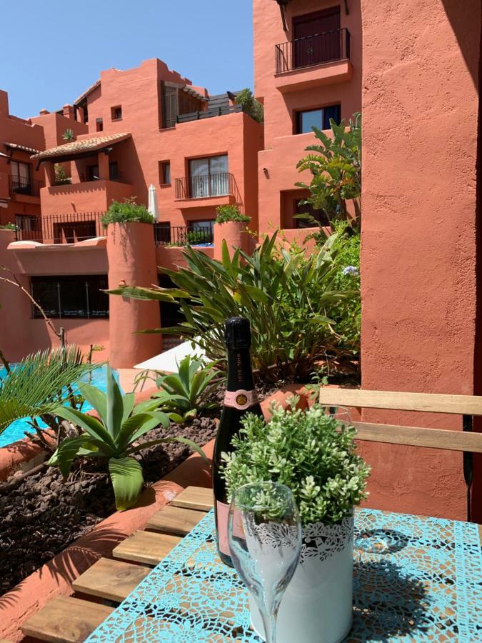 Beachside Apartment In Marbella Esterno foto
