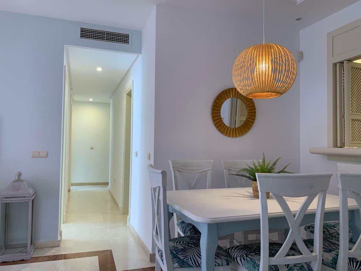 Beachside Apartment In Marbella Esterno foto