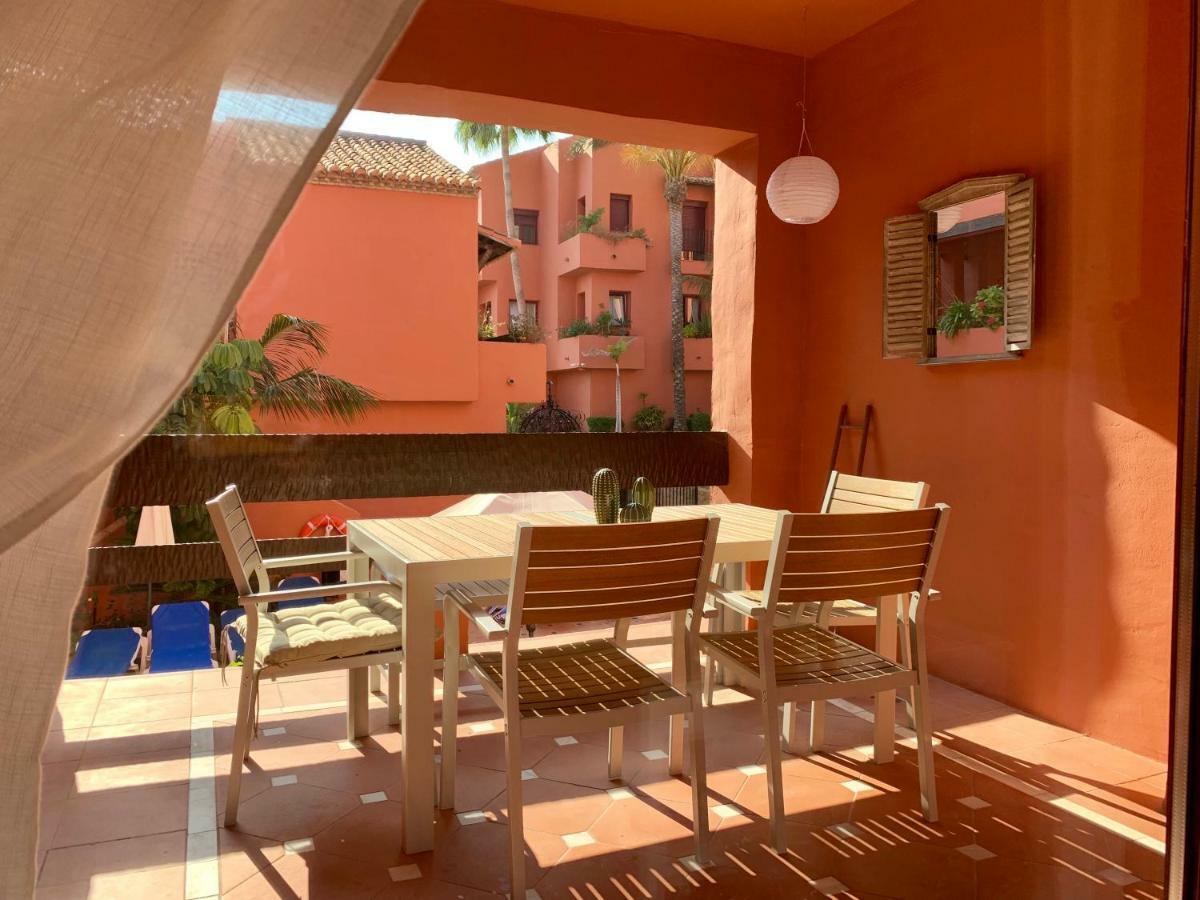 Beachside Apartment In Marbella Esterno foto