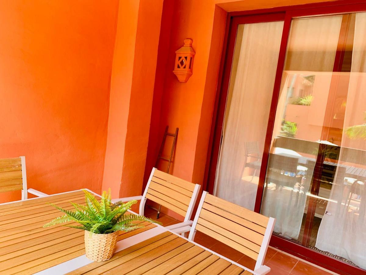 Beachside Apartment In Marbella Esterno foto