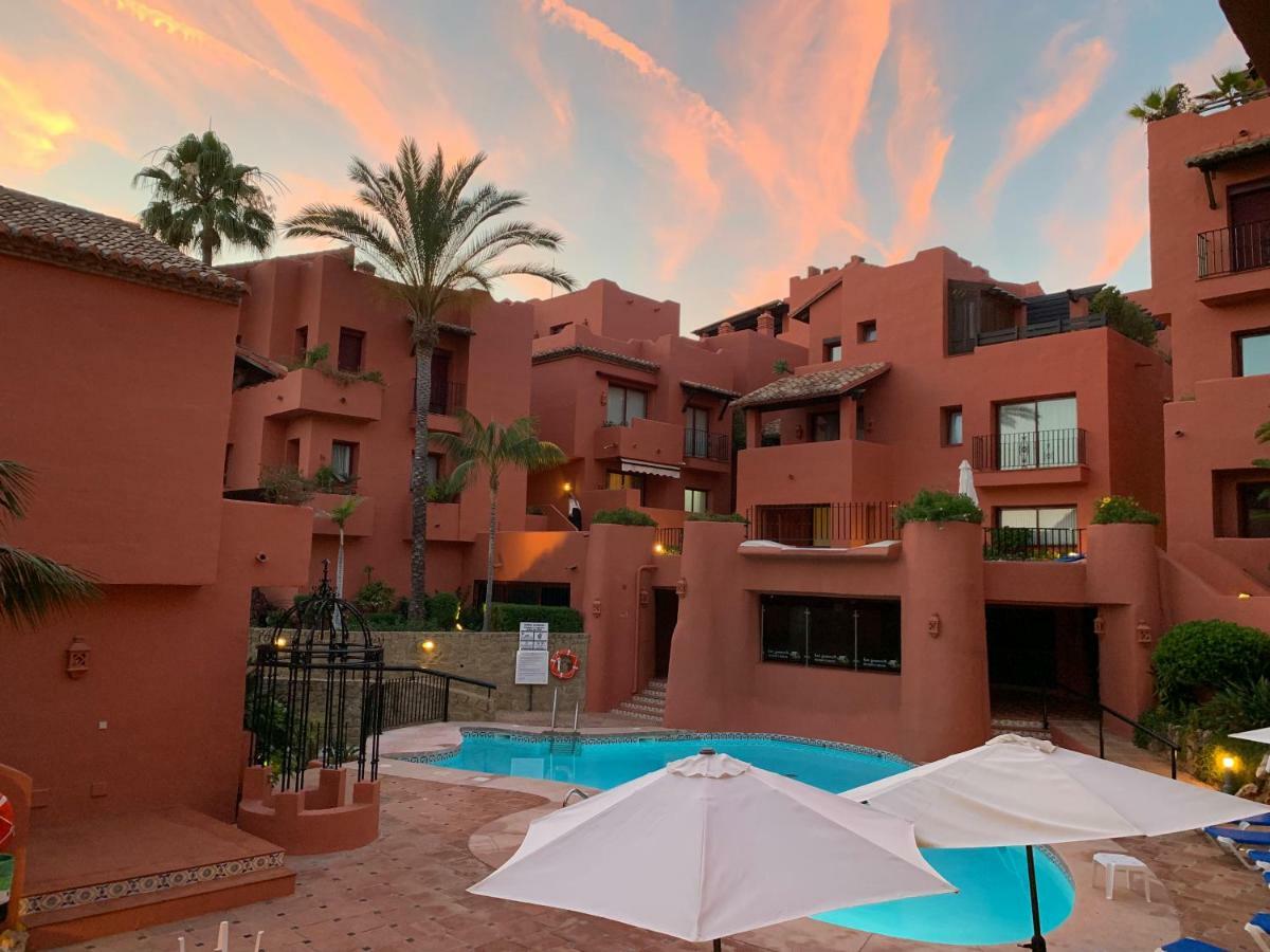 Beachside Apartment In Marbella Esterno foto